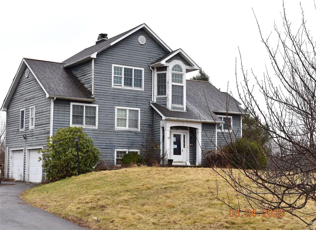 Photo of 203 Windsor Road