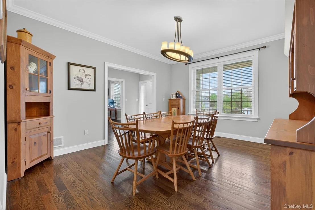 Photo of 153 Stratford Drive