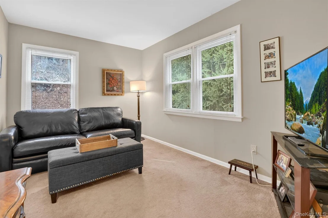 Photo of 18 Clovebrook Road