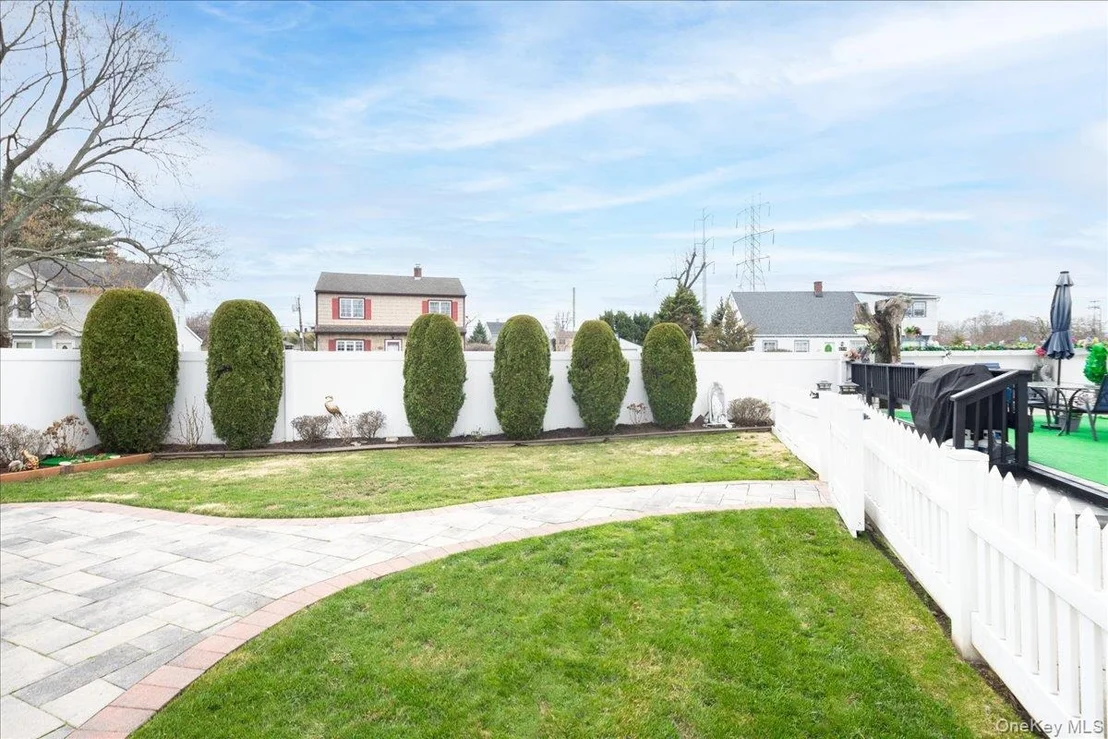 Photo of 35 Carnation Road