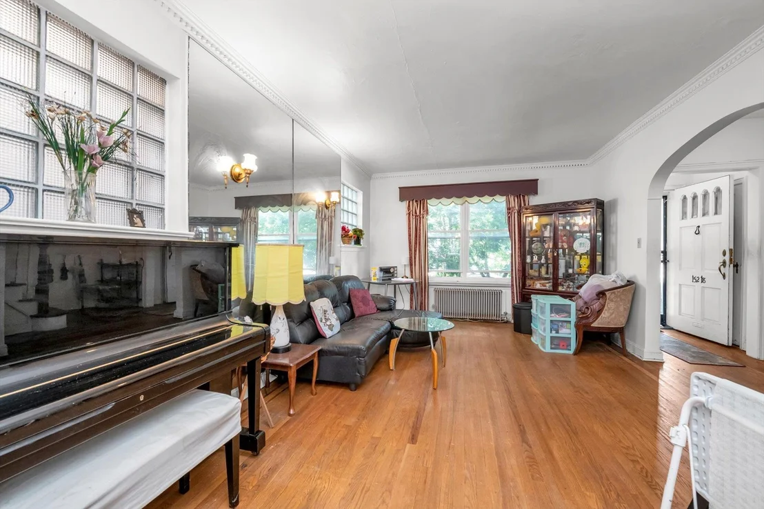 Photo of 152-18 33rd Avenue