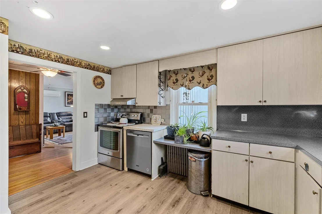 Photo of 224 Manchester Road