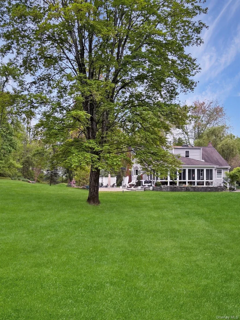 Photo of 10 Spruce Lane