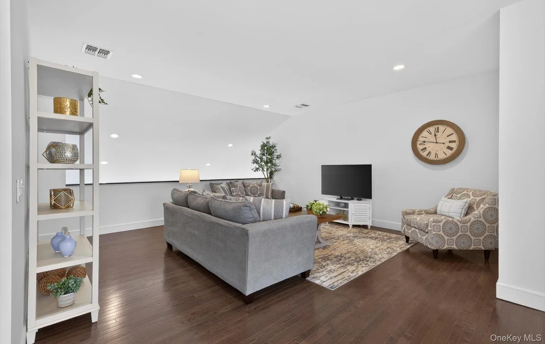 Photo of 48 Bellflower Path