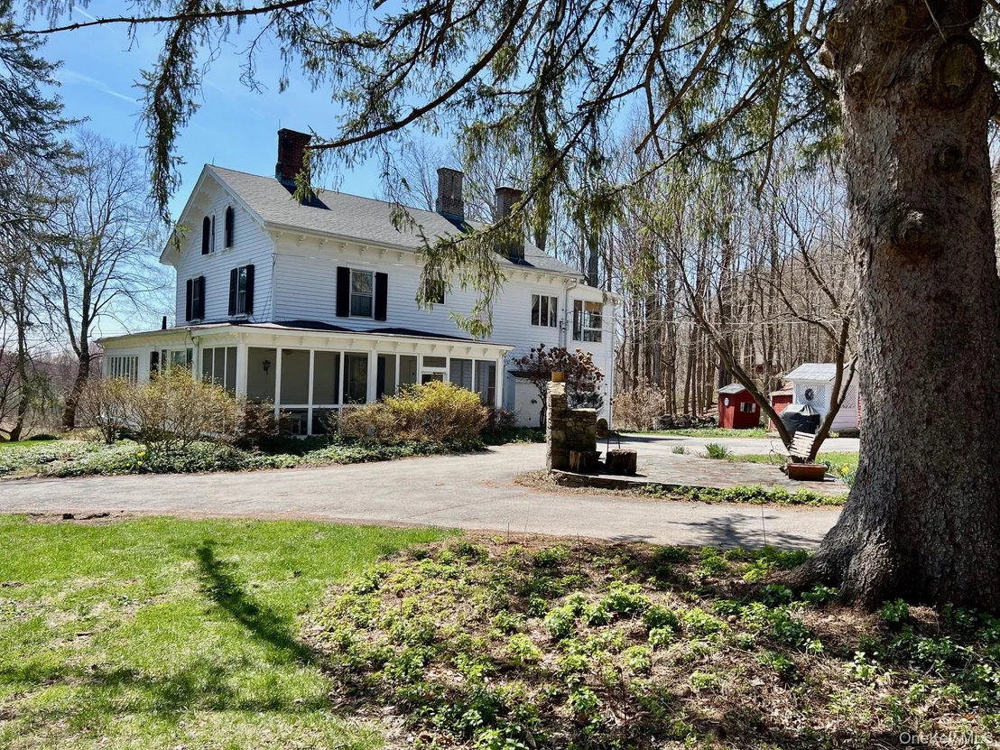 Photo of 819 Van Wagner Road