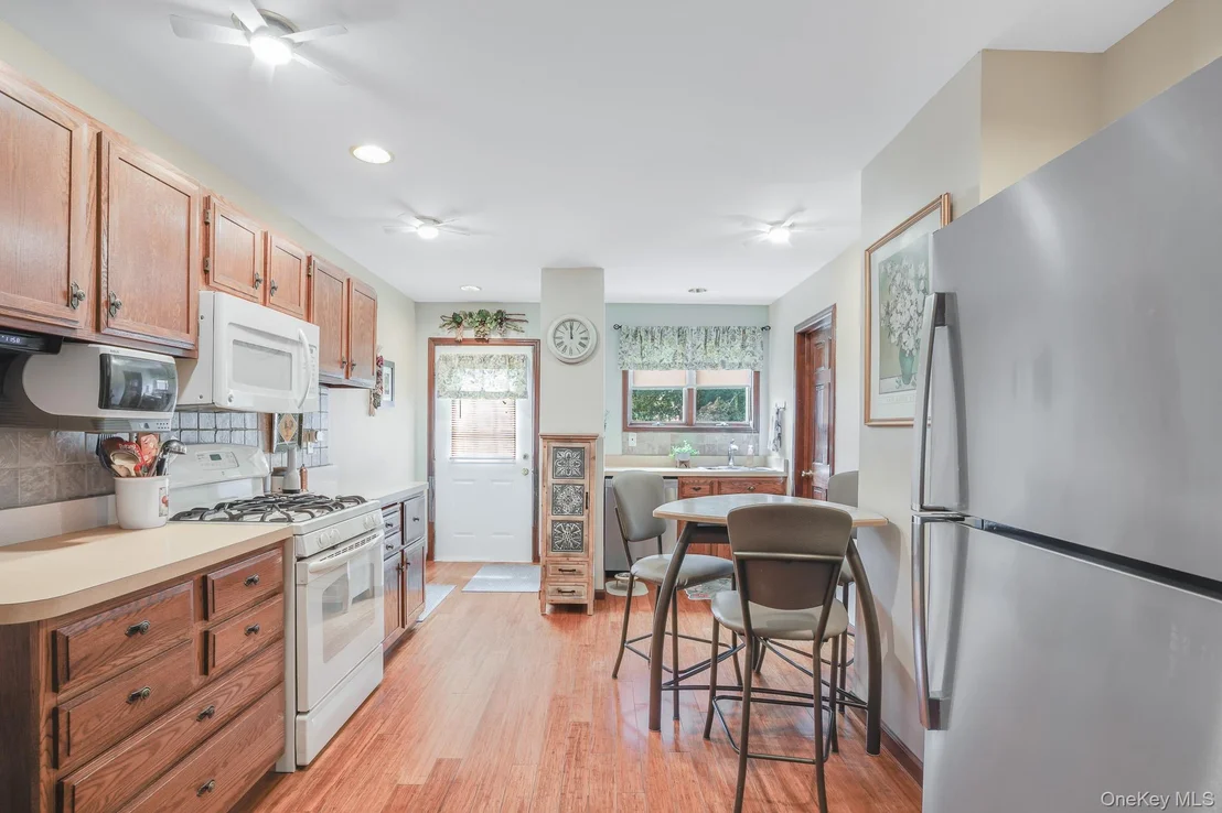 Photo of 25 Taylor Avenue