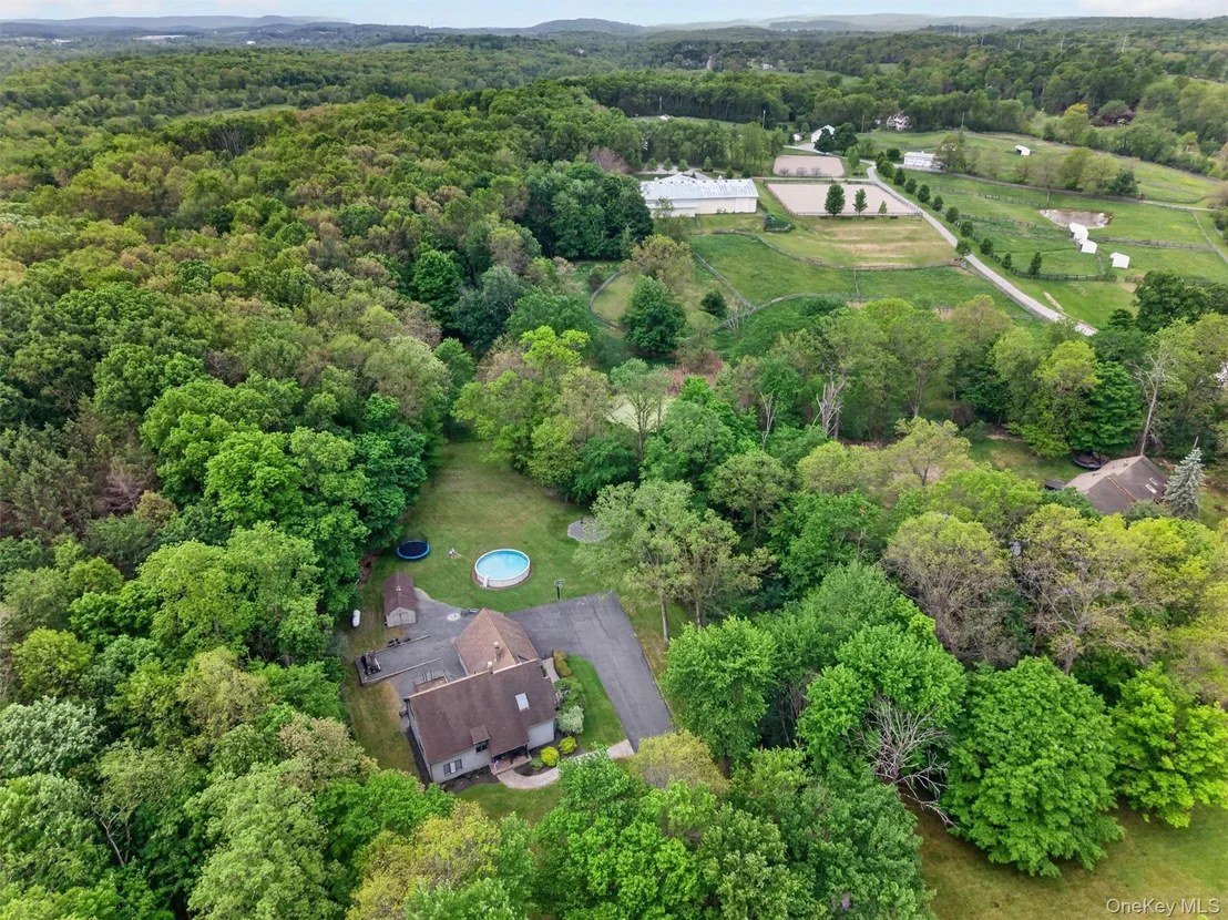 Photo of 233 Hill Road