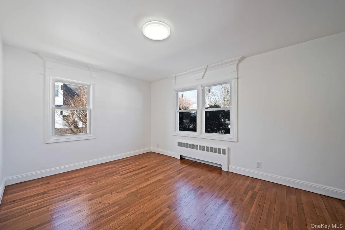 Photo of 420 Devonshire Road