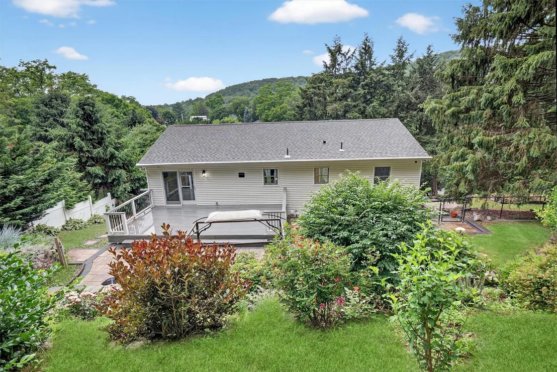 Photo of 12 Valley Lane