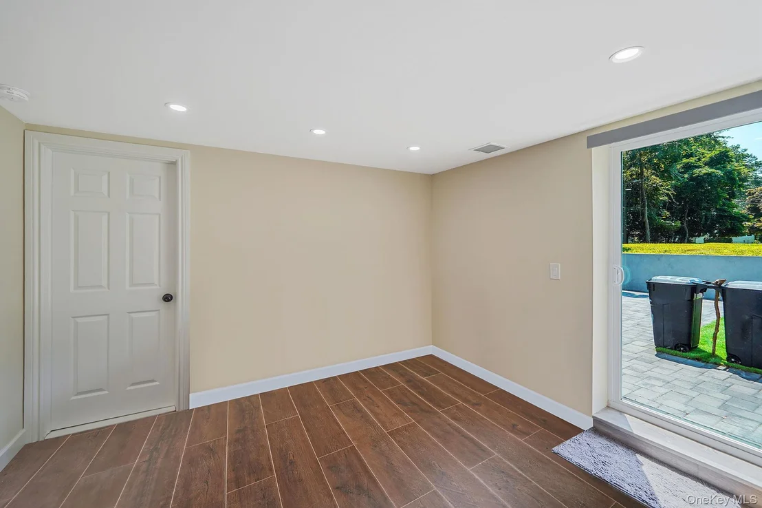 Photo of 25 Cherry Lane