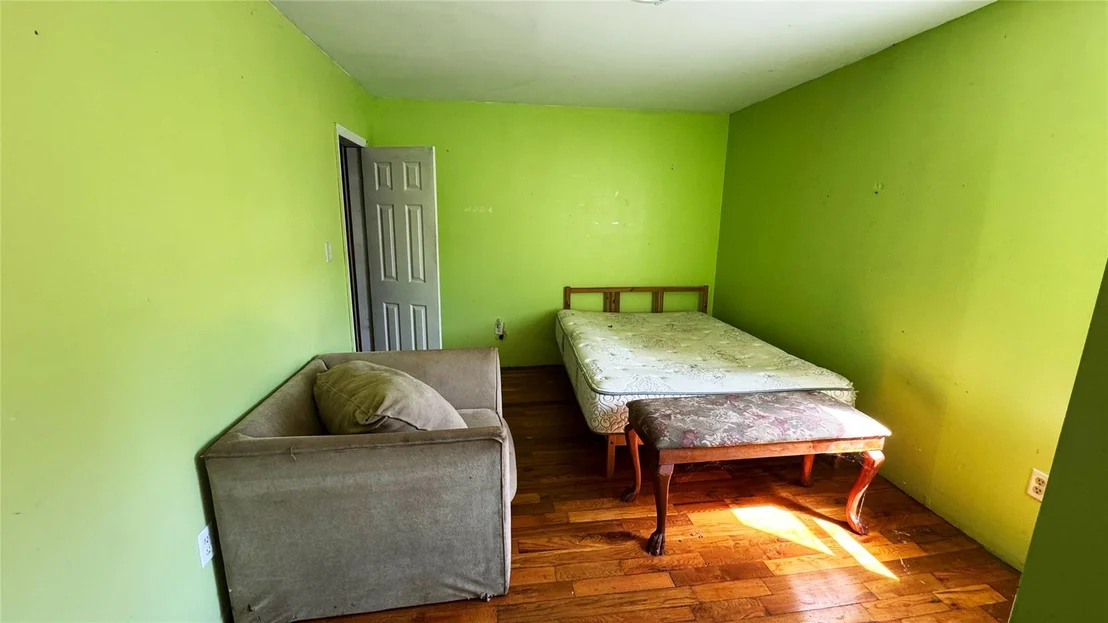 Photo of 892 Bowbell Road