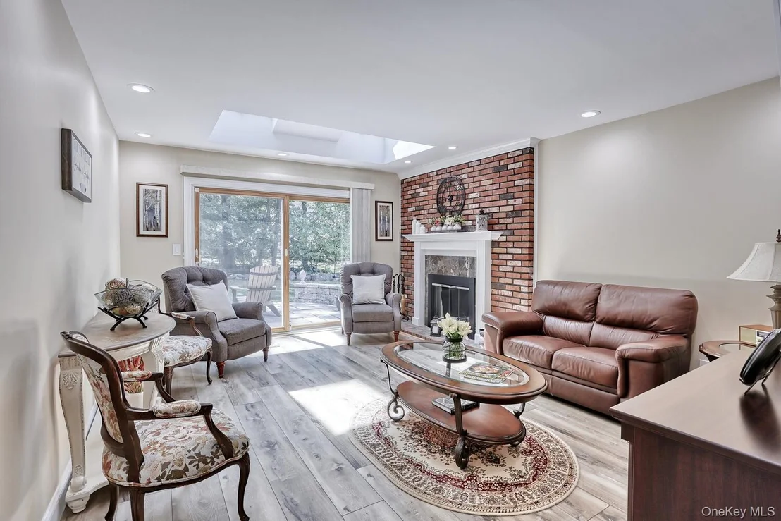Photo of 19 Yorkshire Drive