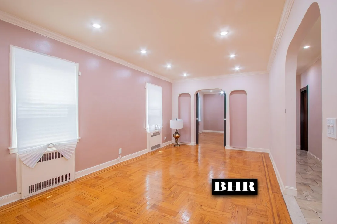 Photo of 4060 Ocean Avenue
