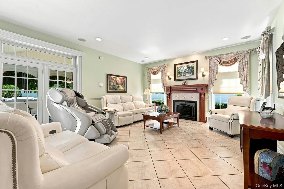 Photo of 3 Crescent Drive