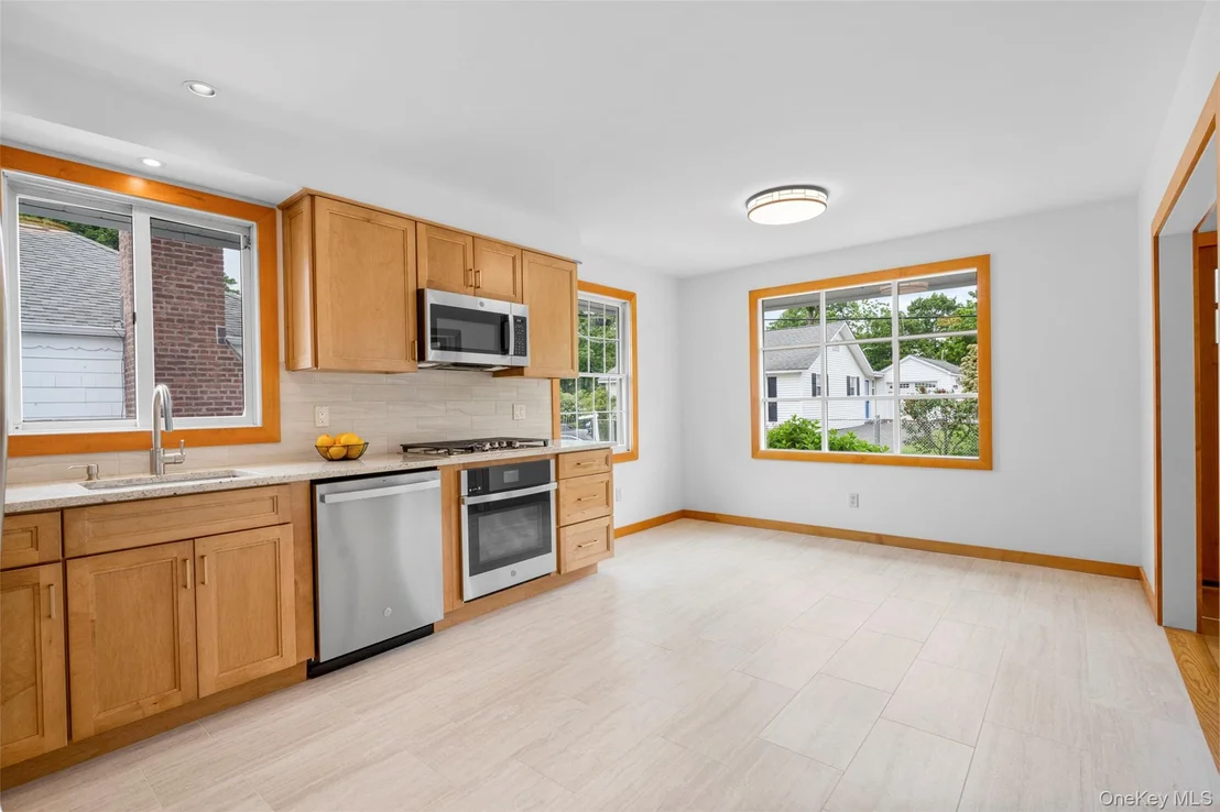 Photo of 14 Ridgeland Terrace