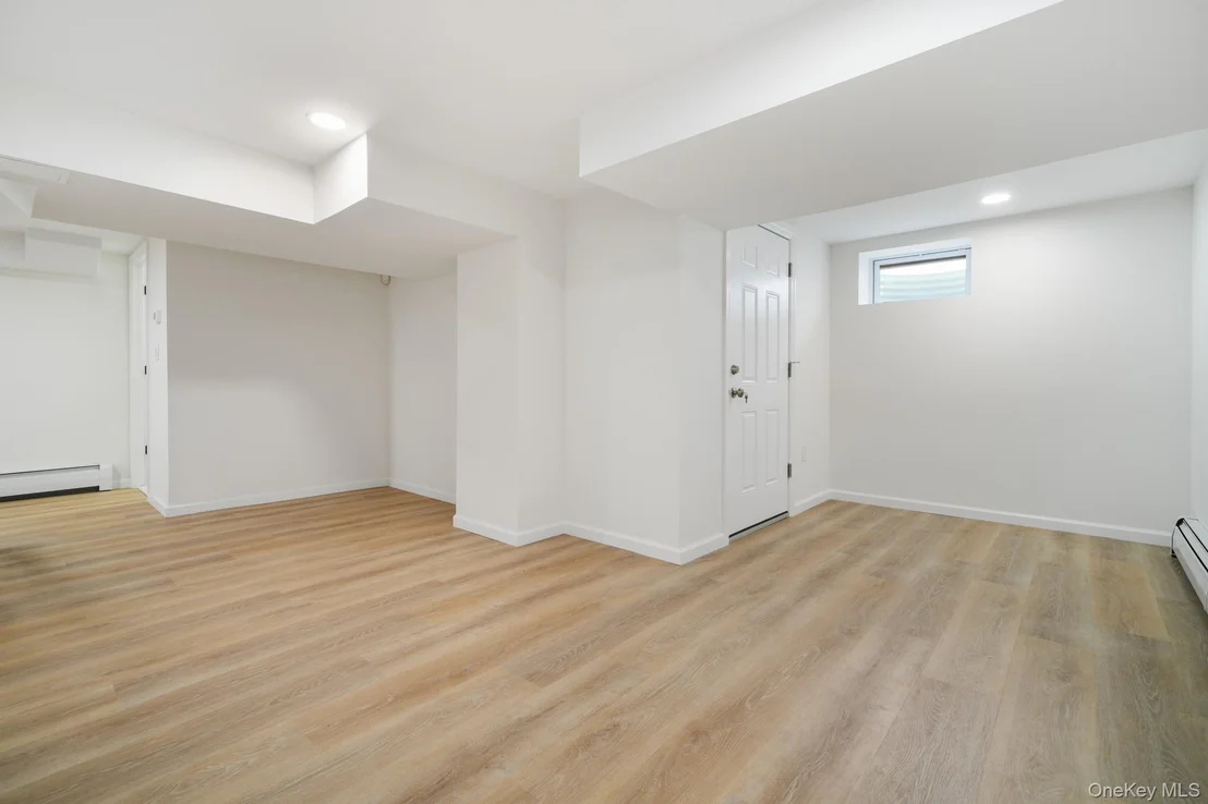 Photo of 54 Hazelton Road