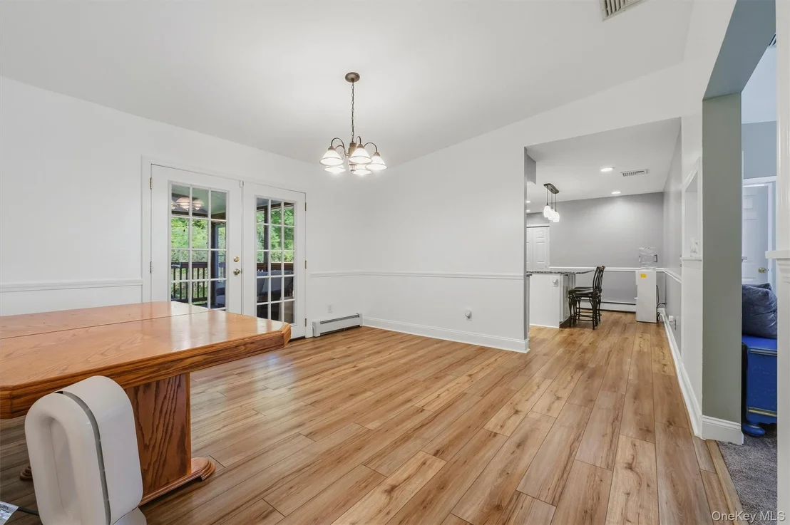 Photo of 47 Stringham Road
