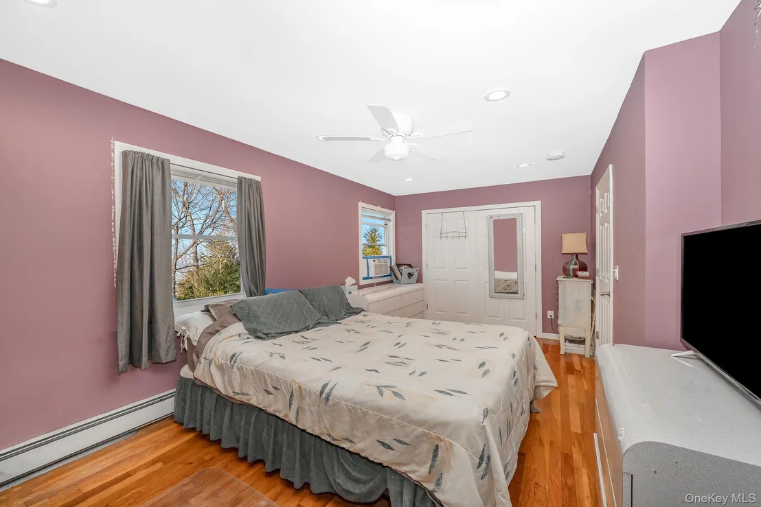 Photo of 827 Bermuda Road