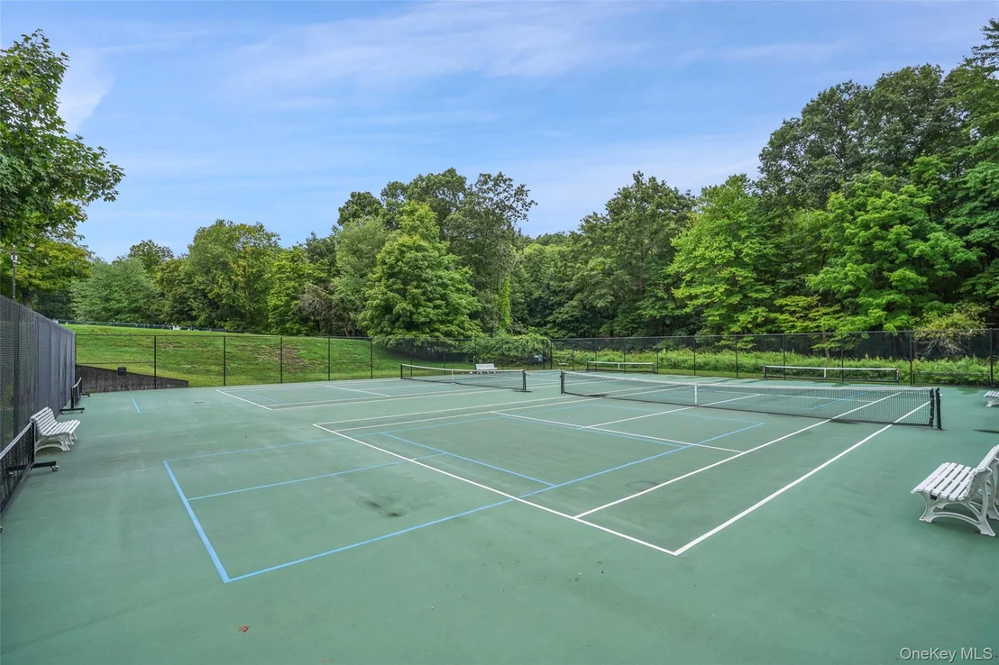 Photo of 152 Arbor Crest