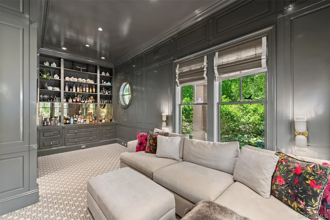 Photo of 401 Pea Pond Road
