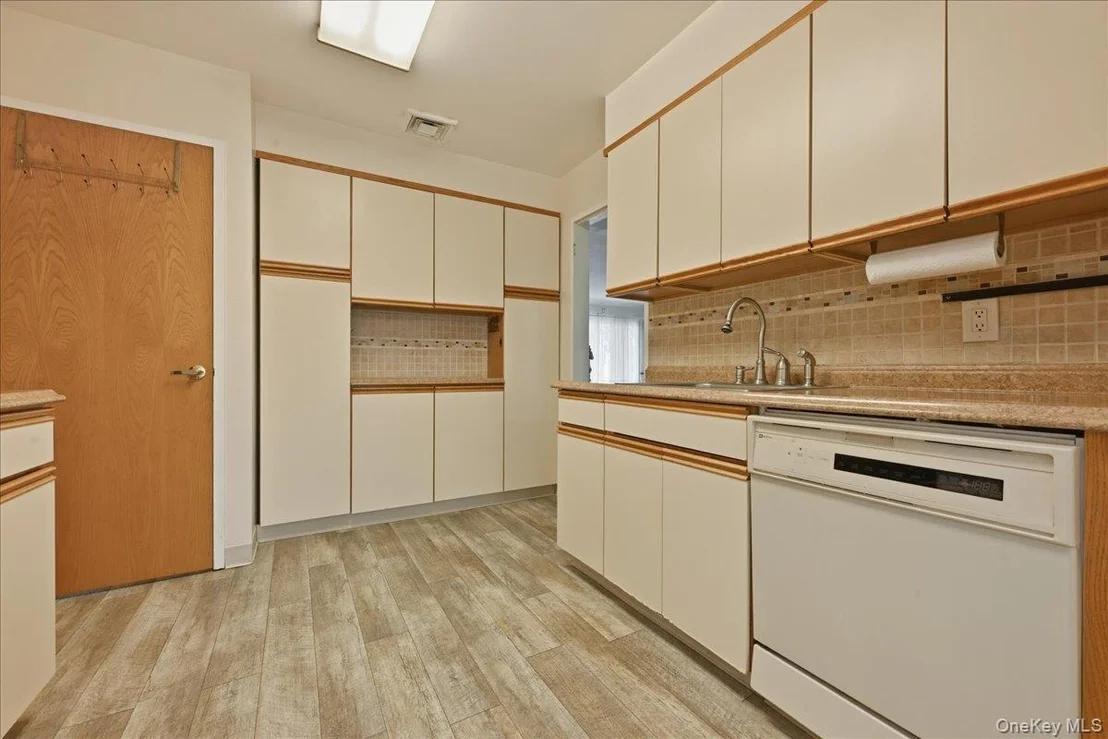 Photo of 34 Jasmine Lane