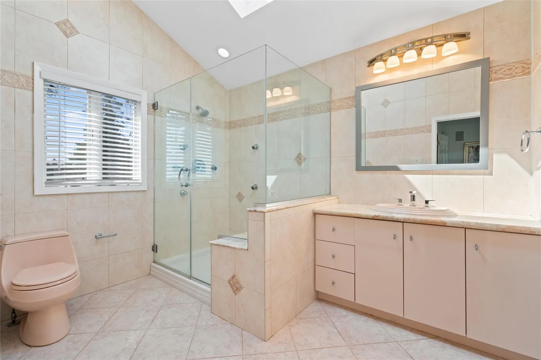 Photo of 128 Seaman Road