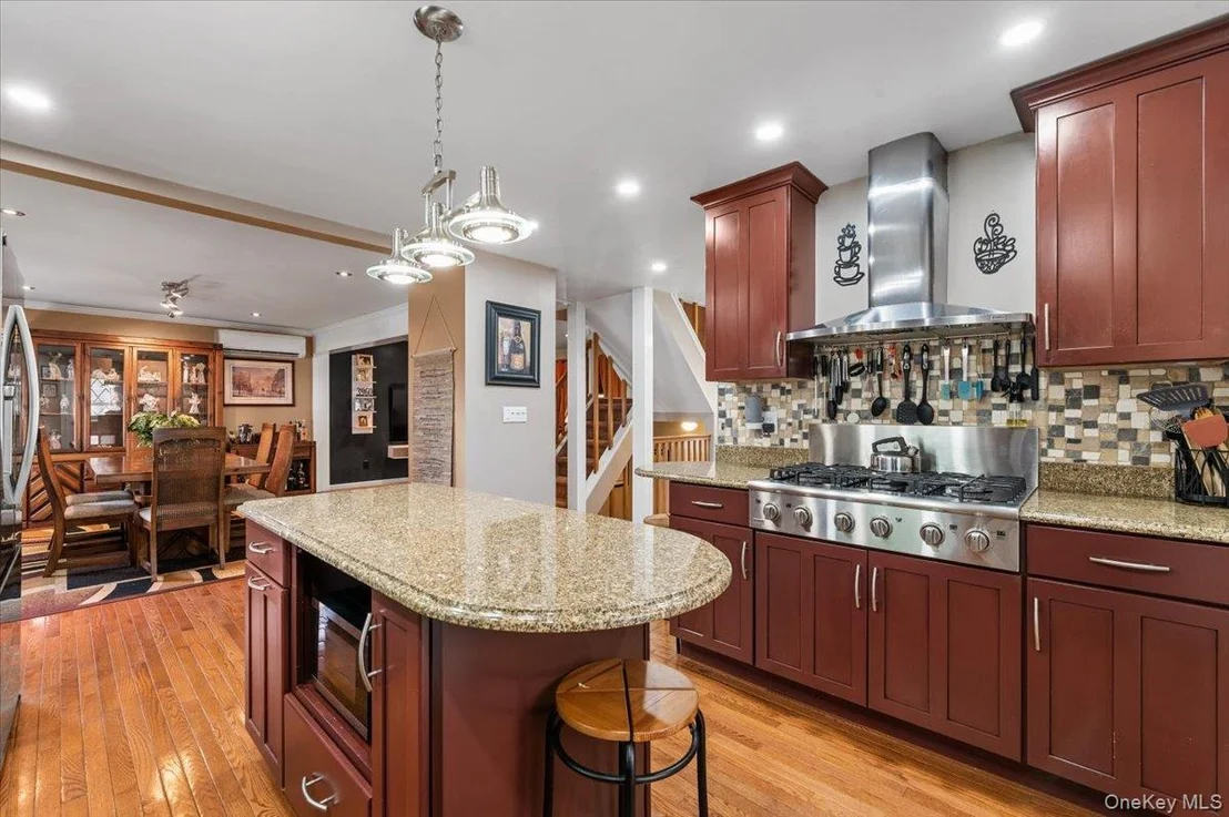 Photo of 45 Concord Avenue