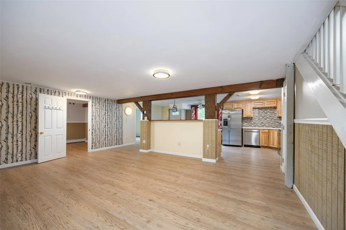 Photo of 16 Bushwick Road