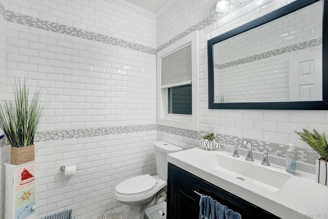 Photo of 124 Beach Avenue