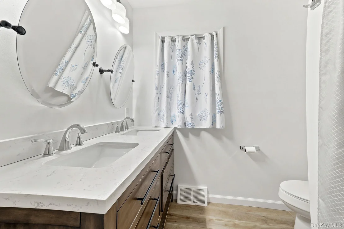Photo of 47 Riverview Drive