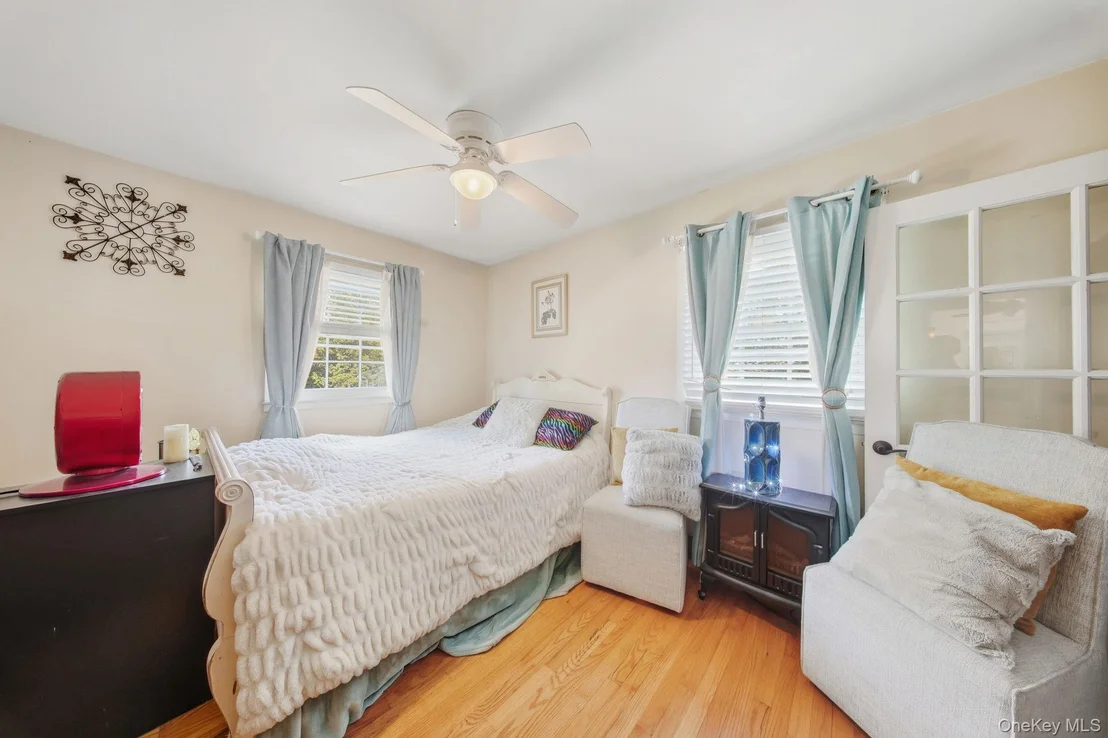 Photo of 7 Dussenbury Drive
