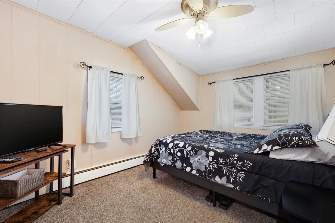 Photo of 47 Pine Avenue