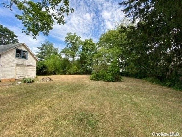 Photo of 519 Moffitt Boulevard