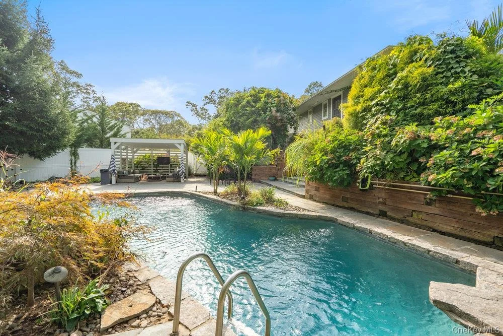 Photo of 63 Ridge Drive