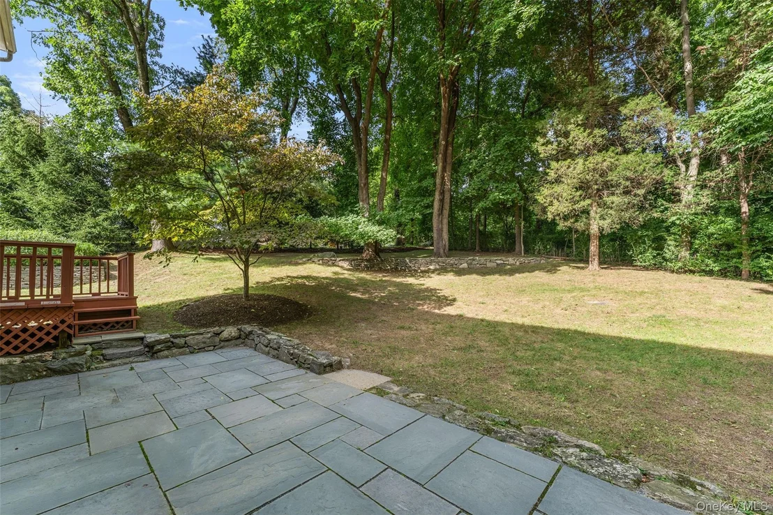 Photo of 12 Lyons Road