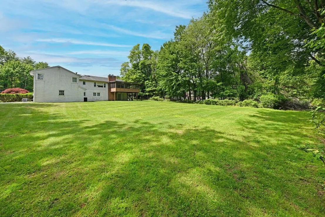 Photo of 9 Skylark Drive