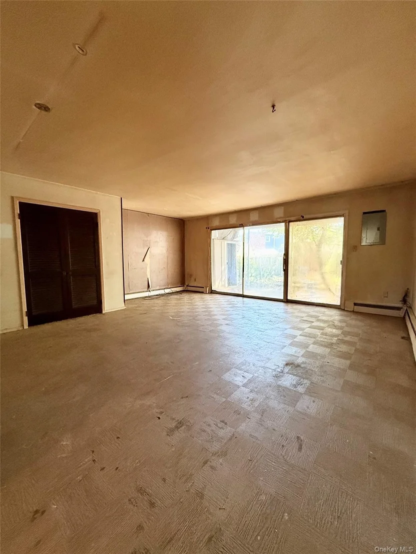 Photo of 160 Halgren Crescent