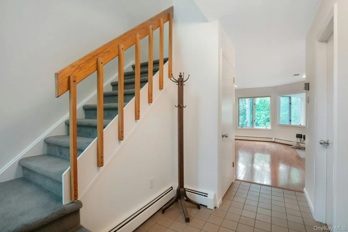 Photo of 707 Eagle Bay Drive