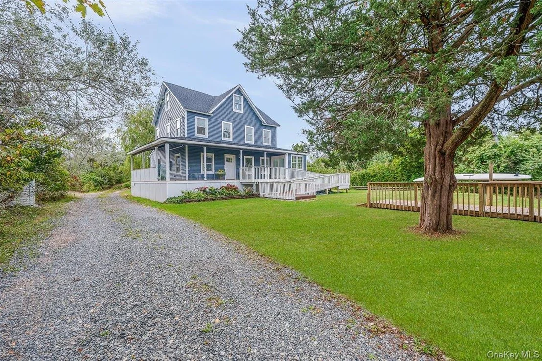 Photo of 56 Oak Beach Road