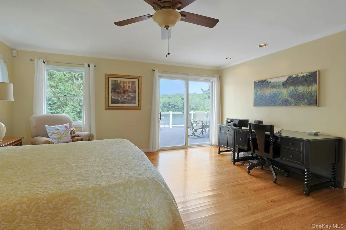 Photo of 11 Lakeside Road