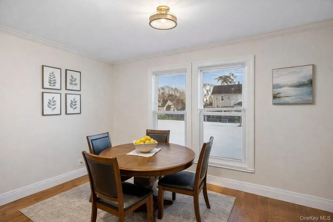Photo of 23 Pineview Boulevard
