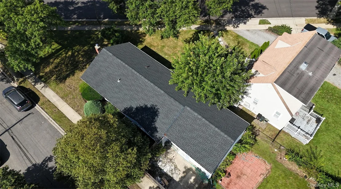 Photo of 1691 Ivanhoe Drive