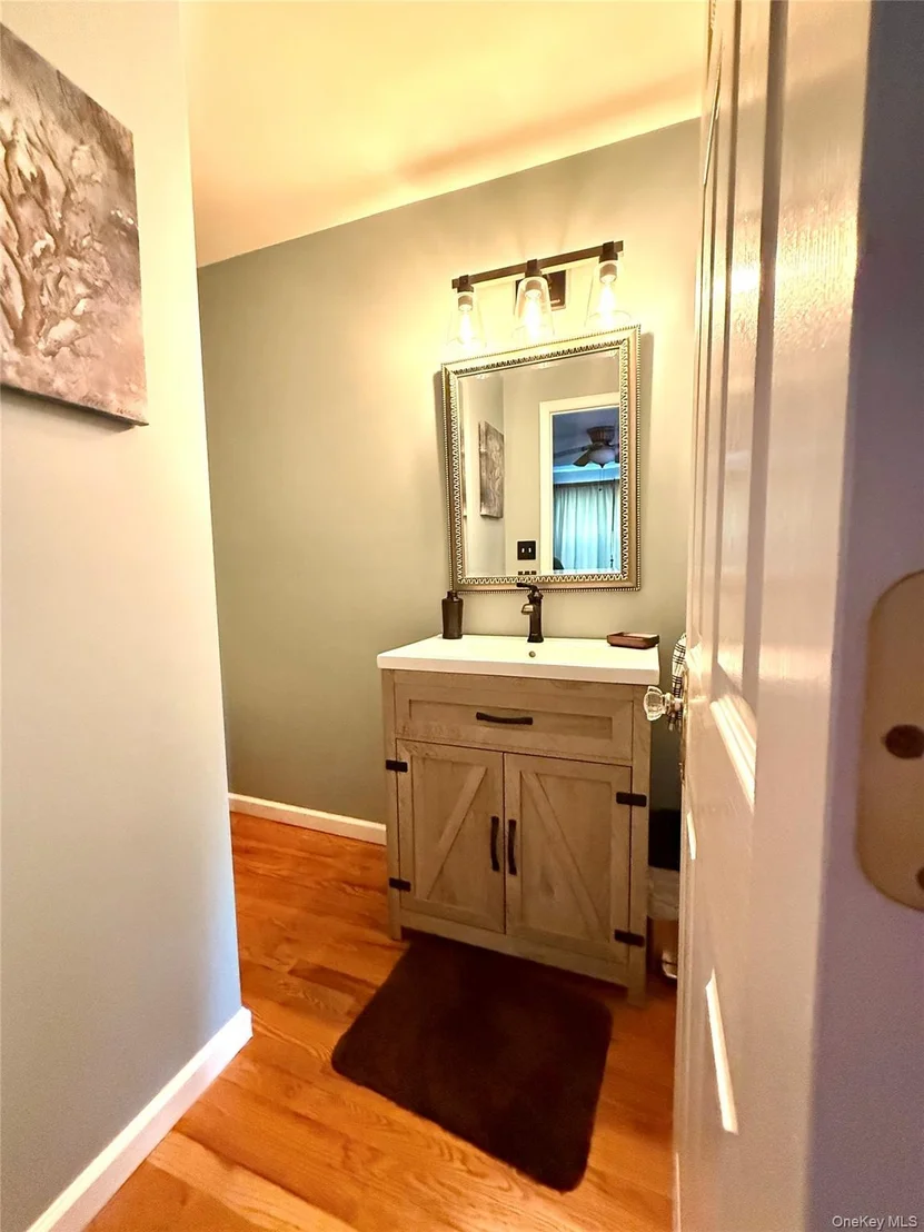 Photo of 142 Pinebrook Drive