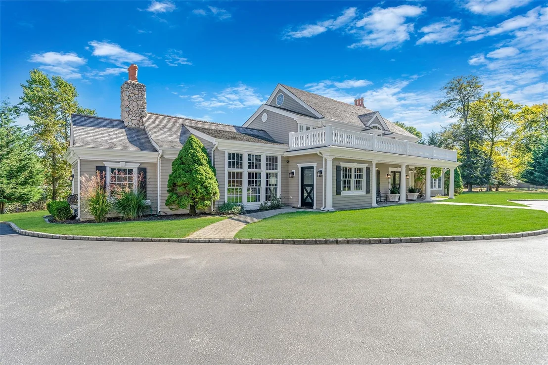 Photo of 300 Maple Street