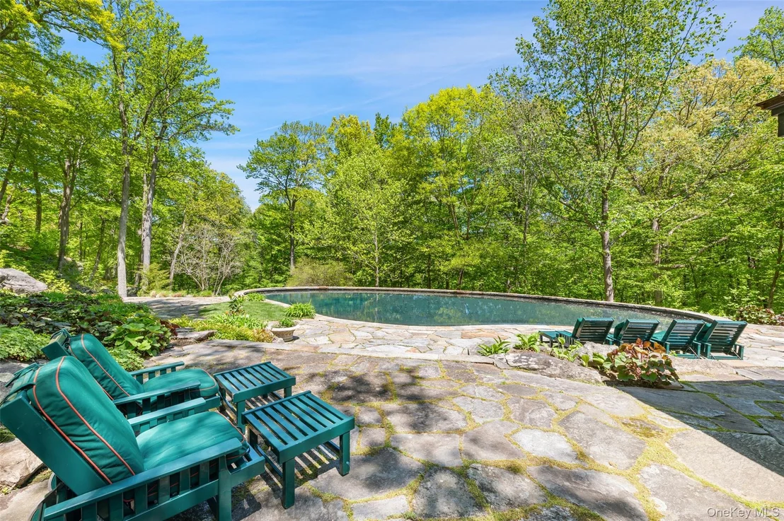 Photo of 401 Pea Pond Road