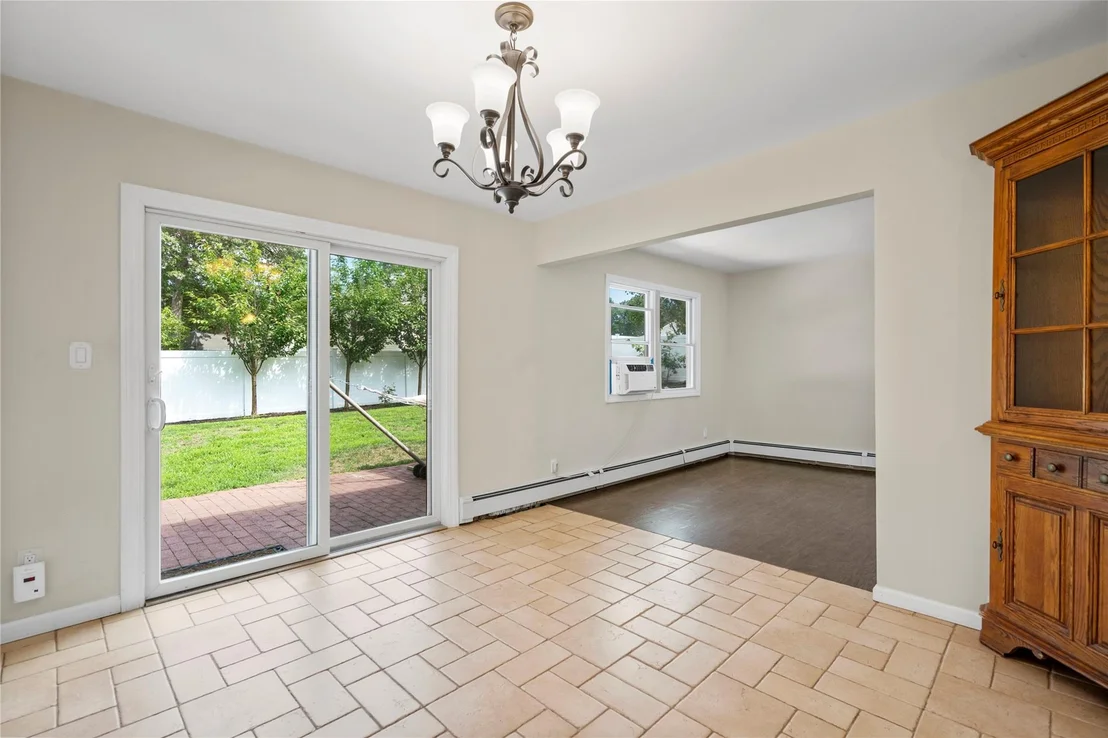 Photo of 61 Brookhaven Drive