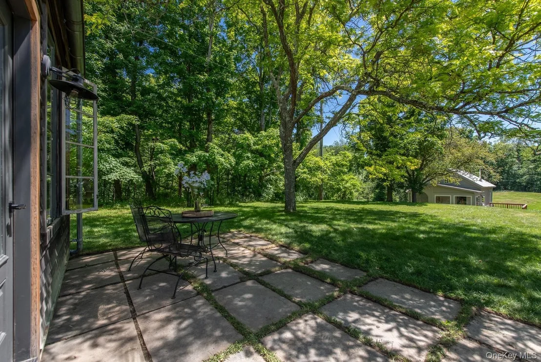 Photo of 275 Pitts Road
