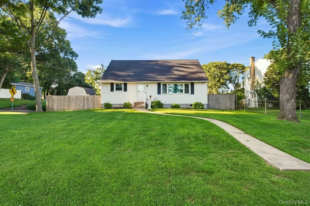 Photo of 731 Muncey Road