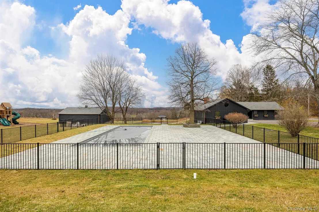 Photo of 97 Valley Farm Road