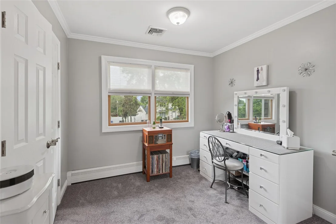 Photo of 11 Greenfield Lane